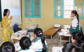 Giáo viên dạy thực nghiệm được thanh toán 100–135 nghìn đồng/tiết