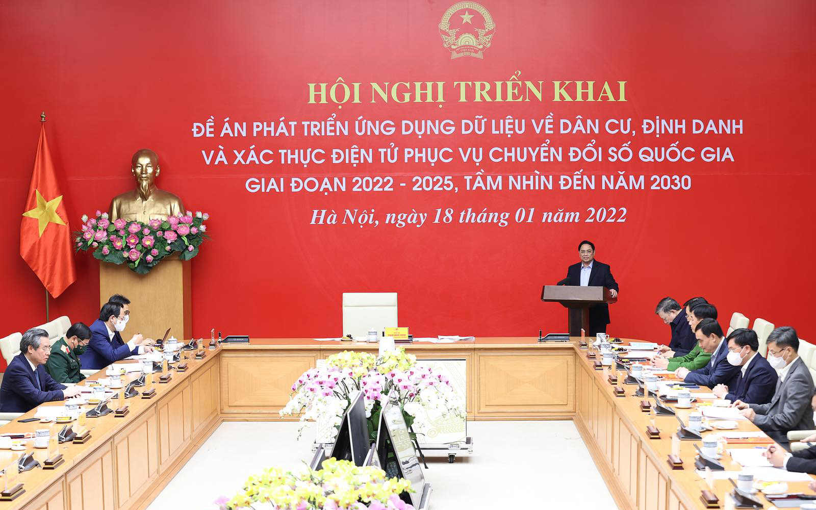 Thủ tướng Phạm Minh Chính: Nỗ lực xây dựng thành công cơ sở dữ liệu lớn về người dân, thúc đẩy chuyển đổi số quốc gia
