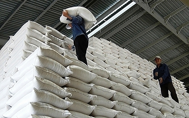 Khẩn trương xuất cấp gạo dự trữ cho 9 tỉnh  theo chỉ đạo của Chính phủ - Ảnh 1.