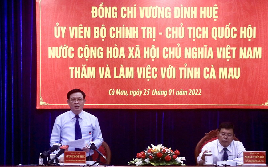 Chủ tịch Quốc hội làm việc với Ban Thường vụ Tỉnh ủy Cà Mau