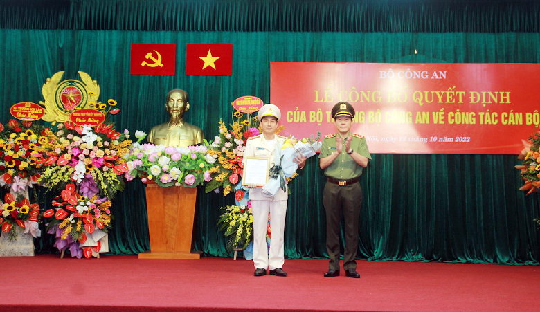 Bổ nhiệm Giám đốc Công an tỉnh làm Phó Cục trưởng An ninh