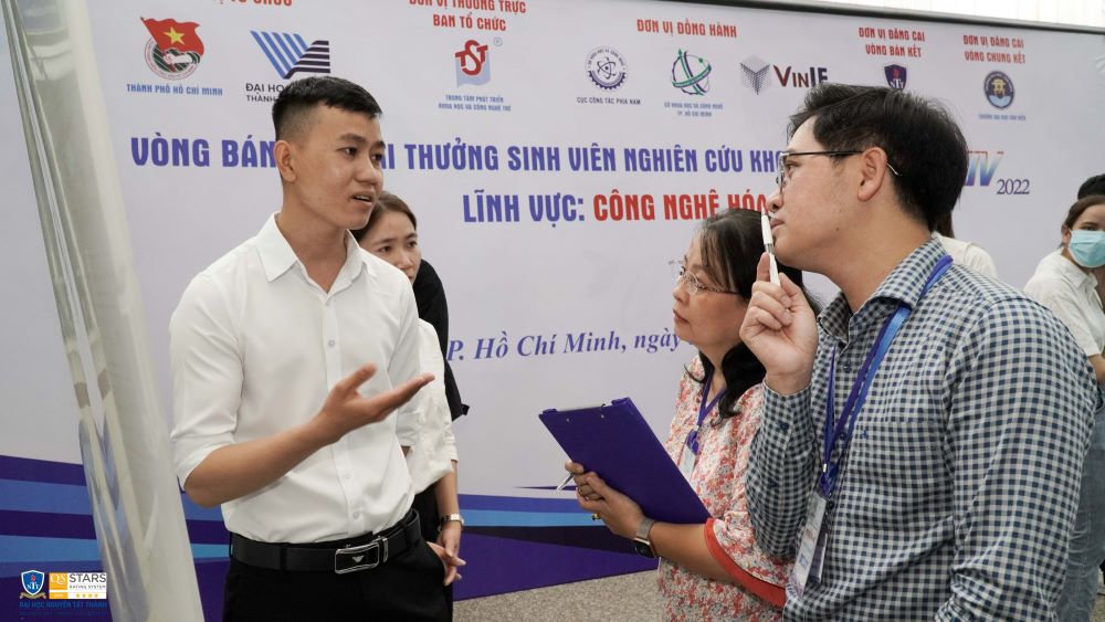 ĐH Nguyễn Tất Thành đăng cai tổ chức Vòng bán kết Giải thưởng Euréka lần thứ 24 - Ảnh 2.