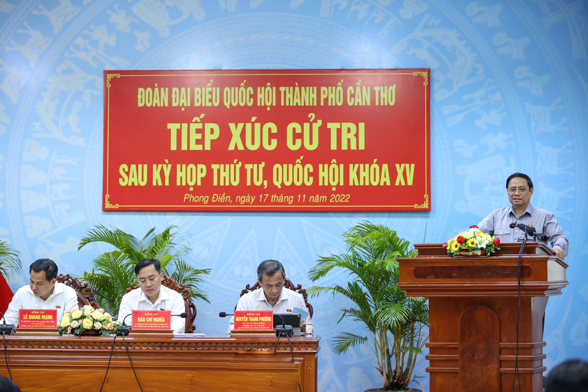 Chùm ảnh: Thủ tướng Phạm Minh Chính tiếp xúc cử tri Cần Thơ - Ảnh 10.