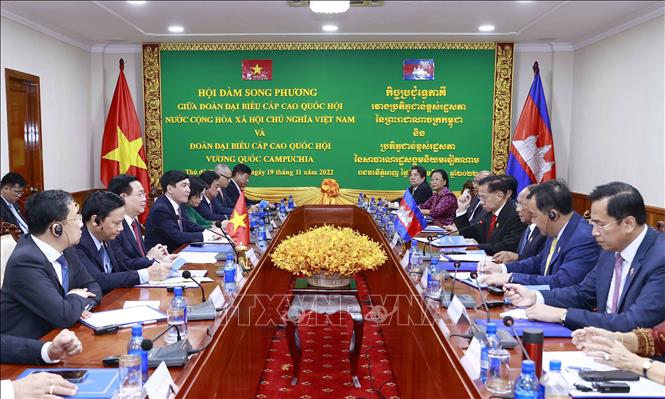 Củng cố, phát triển hơn nữa quan hệ hữu nghị hợp tác Việt Nam-Campuchia