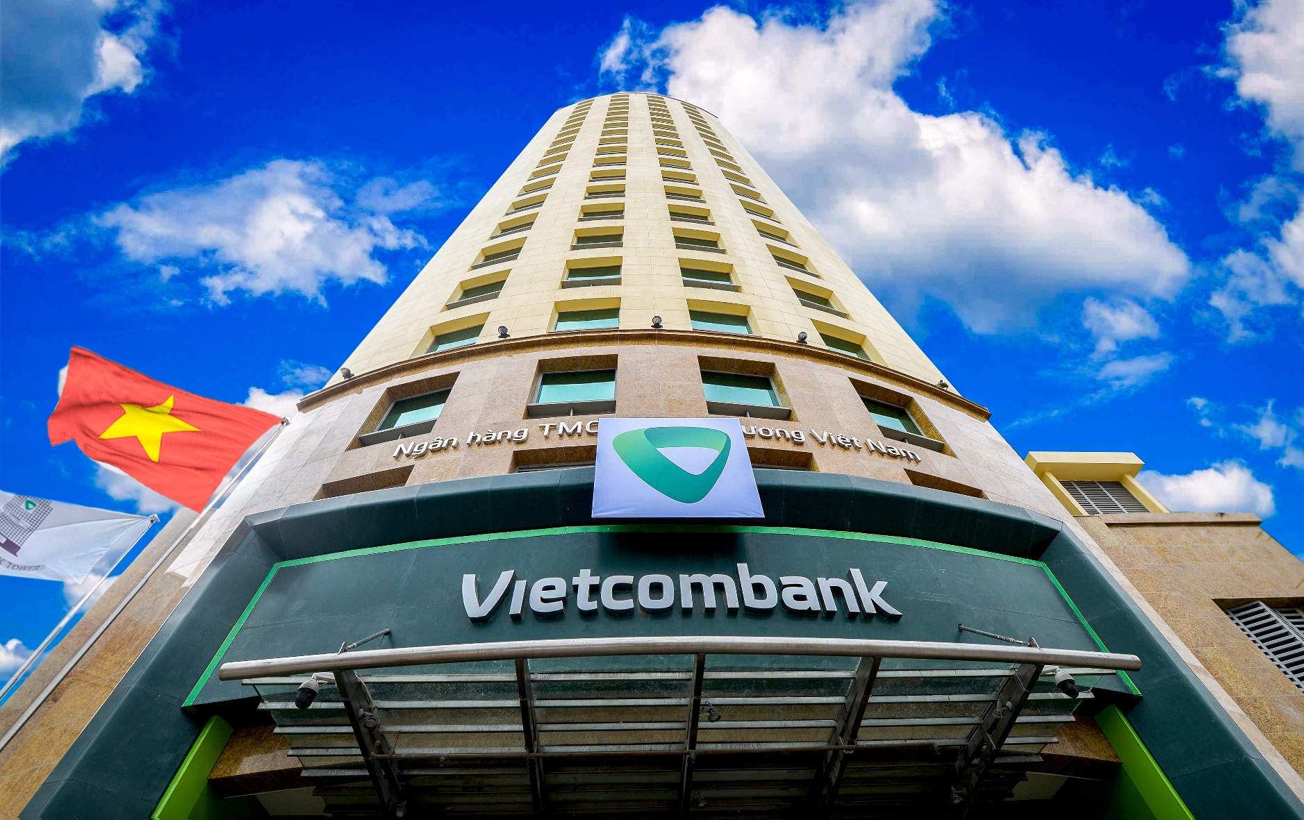 App Vietcombank có cập nhật với giao diện mới và chuyển đổi sang dịch vụ VCB  Digibank