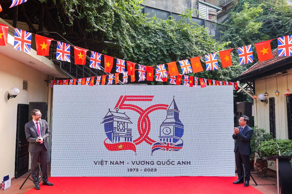 Việt Nam, Vương quốc Anh gắn kết cùng nhau, xây dựng cho tương lai