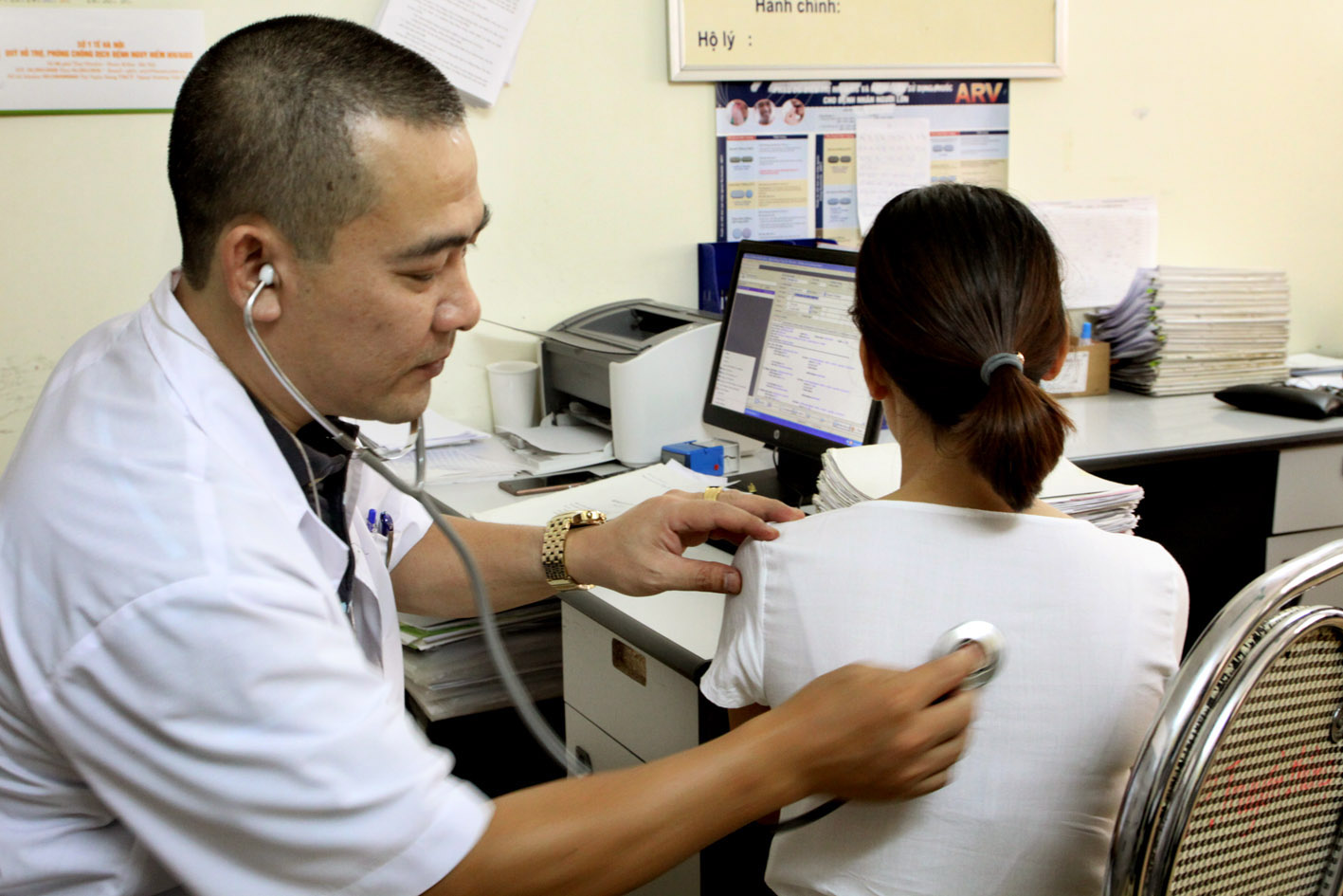 Việt Nam có chất lượng điều trị HIV/AIDS trong tốp đầu thế giới - Ảnh 1.