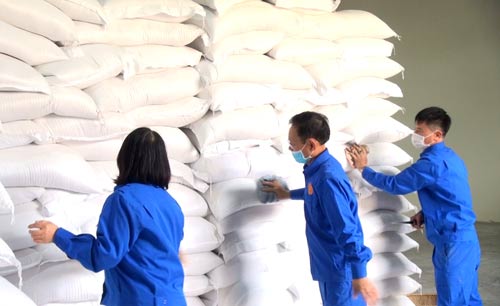 Cấp gạo cho 3 tỉnh hỗ trợ nhân dân thiếu đói trong dịp Tết Nguyên đán Quý Mão 2023 - Ảnh 1.