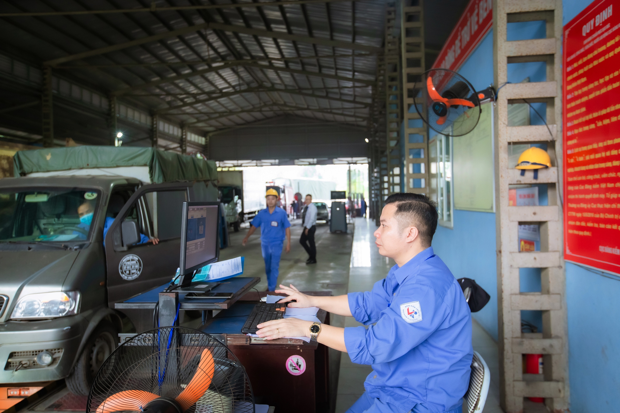 Tăng cường kiểm tra đối với hoạt động kiểm định phương tiện giao thông đường bộ