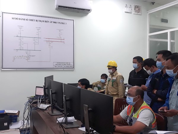 Đấu nối nguồn năng lượng tái tạo, điểm sáng từ Truyền tải điện Gia Lai - Ảnh 2. Đấu nối nguồn năng lượng tái tạo, điểm sáng từ Truyền tải điện Gia Lai - Ảnh 2.