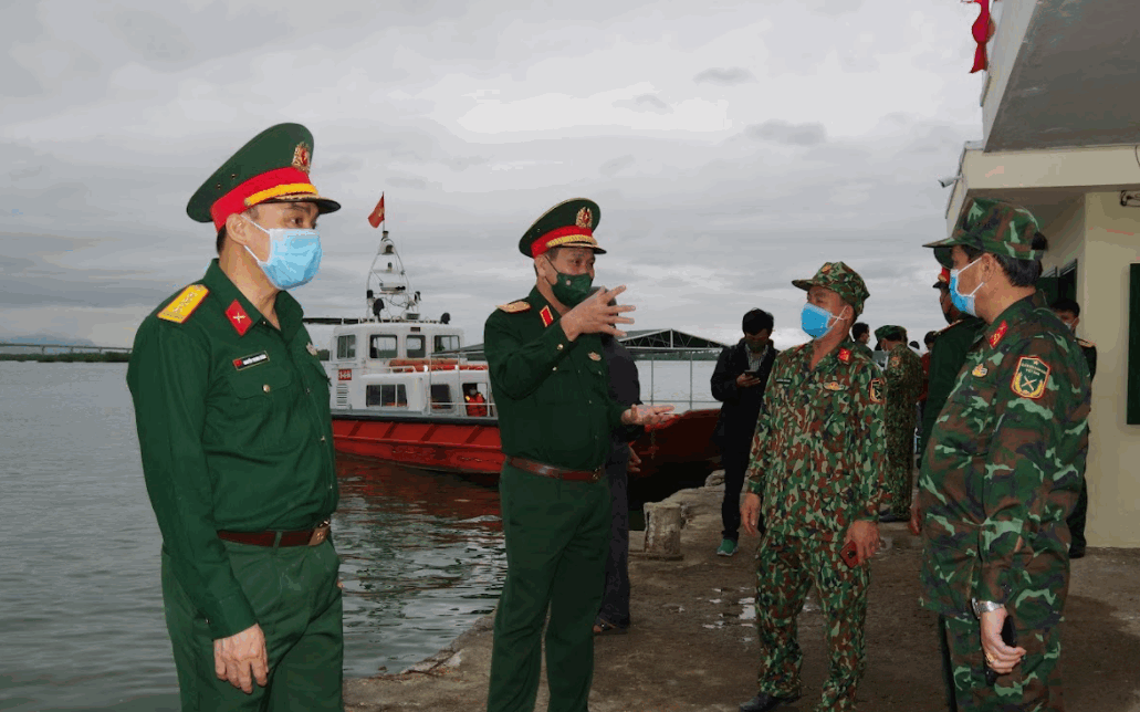 Huy động mọi phương tiện, nhân lực tìm kiếm, cứu người bị nạn do lật ca nô tại Quảng Nam