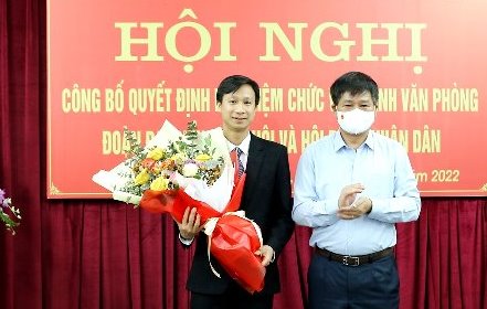 Điều động, bổ nhiệm nhân sự 7 tỉnh thành - Ảnh 3. Điều động, bổ nhiệm nhân sự 7 tỉnh thành - Ảnh 3.
