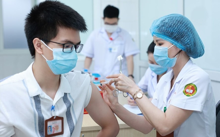 Thực hiện hiệu quả, an toàn, khoa học Chiến dịch tiêm chủng vaccine phòng COVID-19