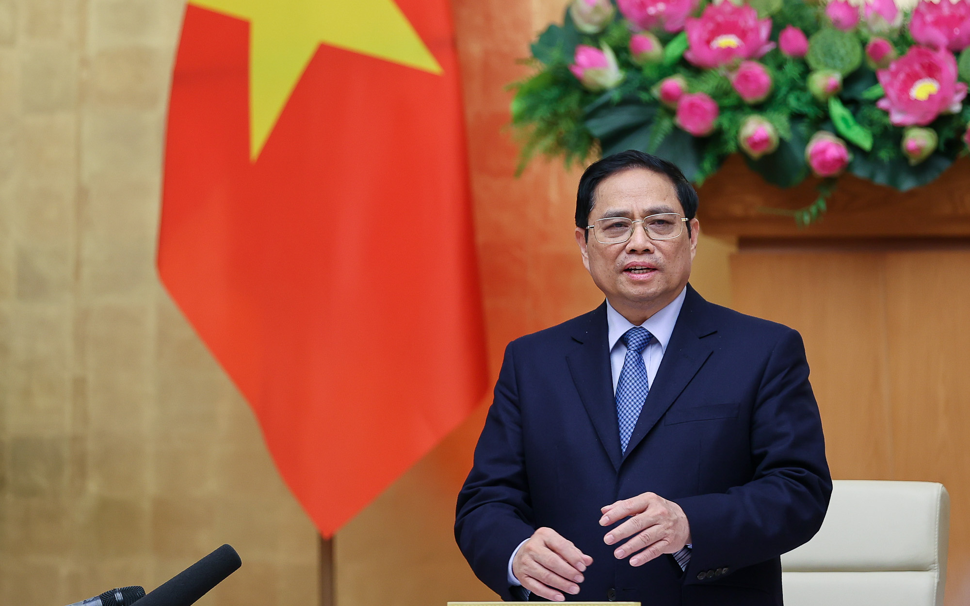 Thủ tướng chỉ đạo hàng loạt giải pháp trước những diễn biến mới trong nước và quốc tế