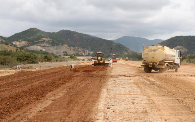 Đẩy nhanh tiến độ 6 dự án thành phần cao tốc Bắc-Nam 
