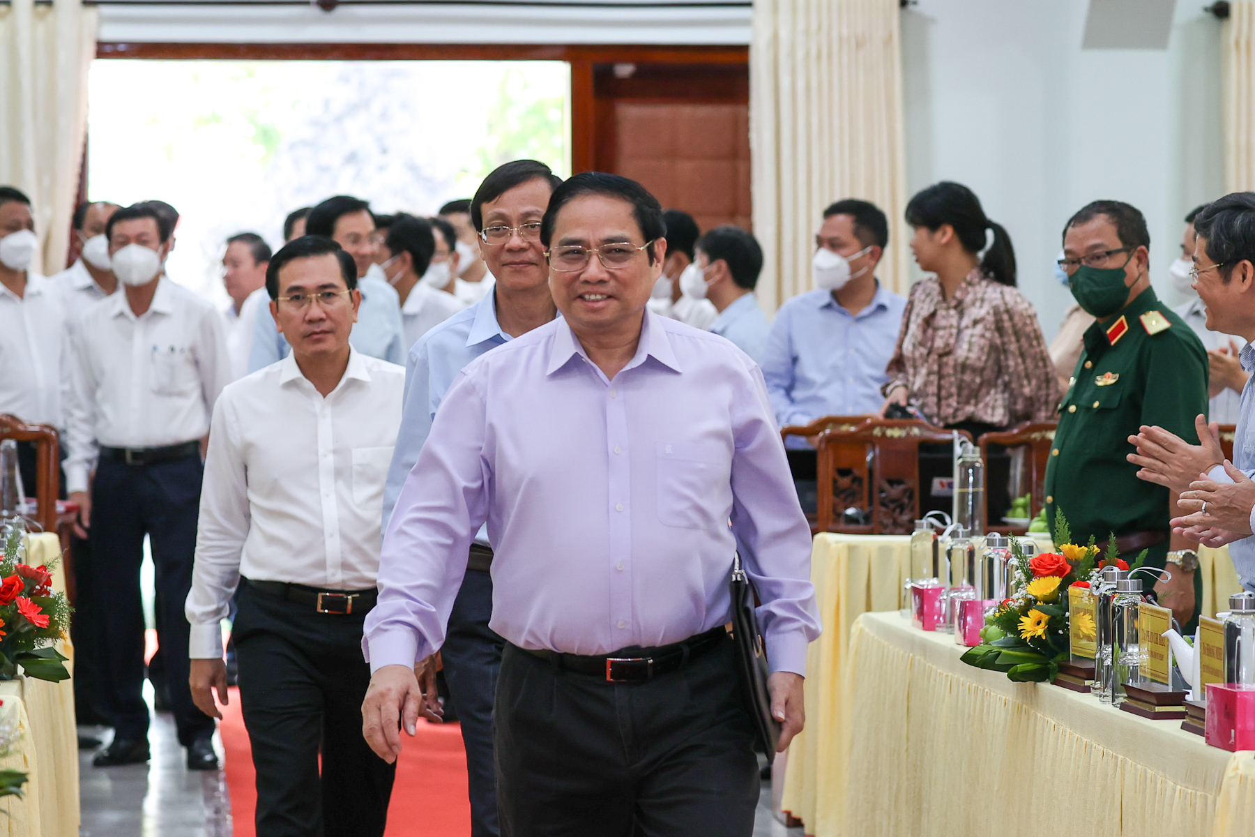 Thủ tướng Phạm Minh Chính làm việc với Ban Thường vụ Tỉnh ủy Ninh Thuận - Ảnh 1.