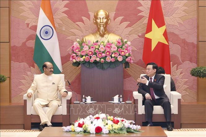 Chủ tịch Quốc hội Vương Đình Huệ hội đàm với Chủ tịch Hạ viện Cộng hòa Ấn Độ - Ảnh 3. Chủ tịch Quốc hội Vương Đình Huệ hội đàm với Chủ tịch Hạ viện Cộng hòa Ấn Độ - Ảnh 3.