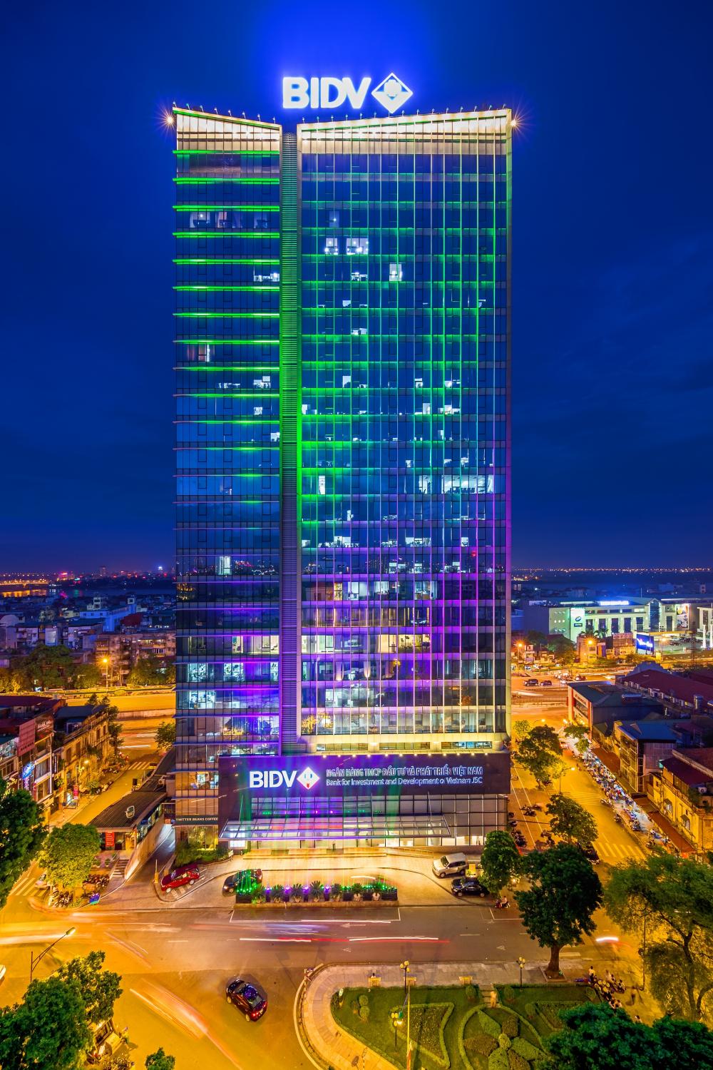 BIDV và chặng đường 65 năm tự hào và phát triển cùng đất nước - Ảnh 2. BIDV và chặng đường 65 năm tự hào và phát triển cùng đất nước - Ảnh 2.