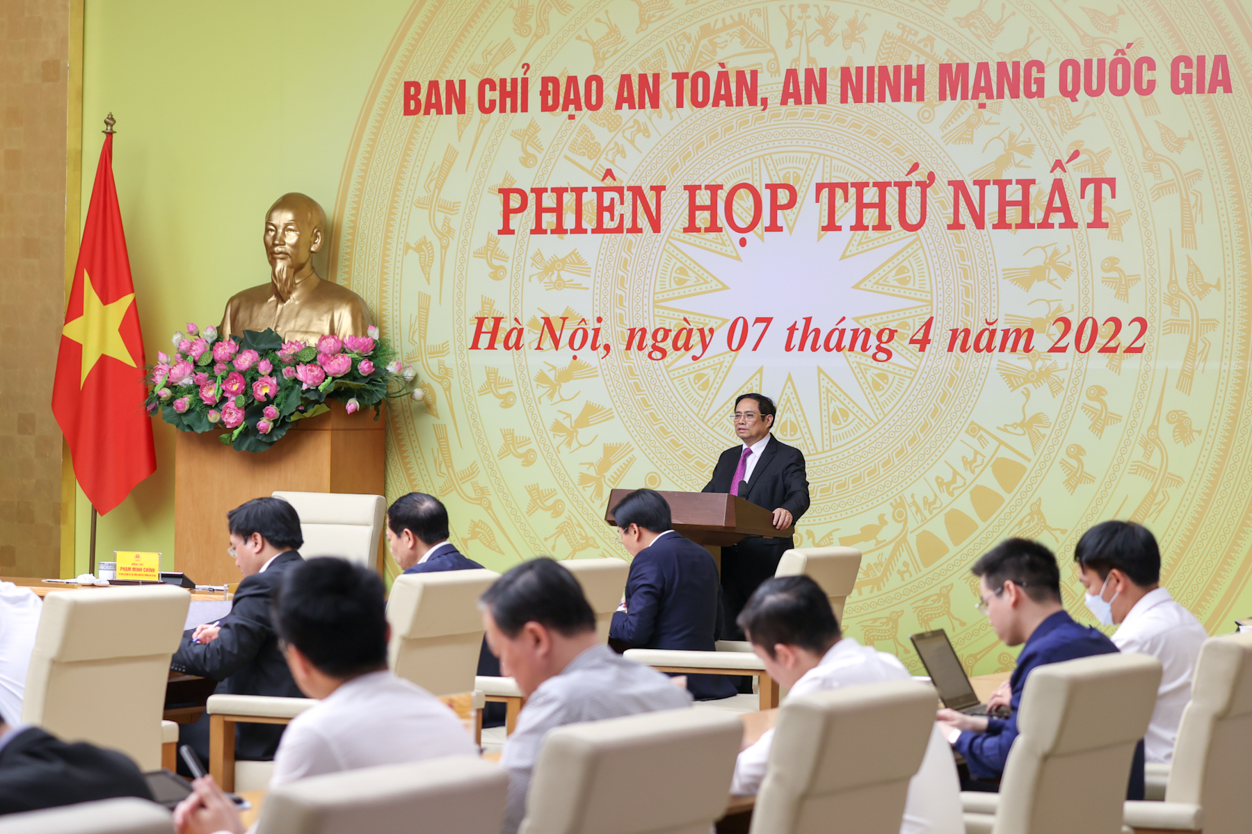 Thủ tướng Phạm Minh Chính: Chủ động bảo vệ độc lập, chủ quyền quốc gia, an toàn, an ninh trên không gian mạng - Ảnh 3.