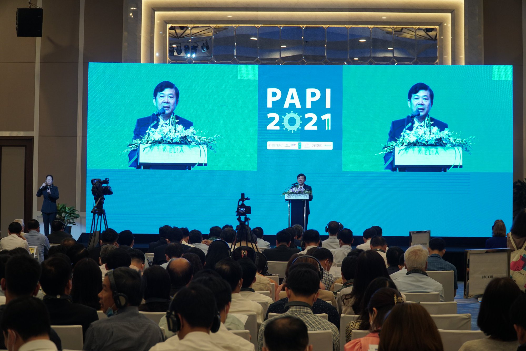 Chỉ số PAPI 2021: Người dân quan tâm nhất đến sức khỏe và kinh tế trong đại dịch - Ảnh 1. Chỉ số PAPI 2021: Người dân quan tâm nhất đến sức khỏe và kinh tế trong đại dịch - Ảnh 1.