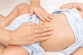 Chuyên gia chia sẻ cách xử lý khi trẻ có biểu hiện nôn và đau bụng - Ảnh 3.