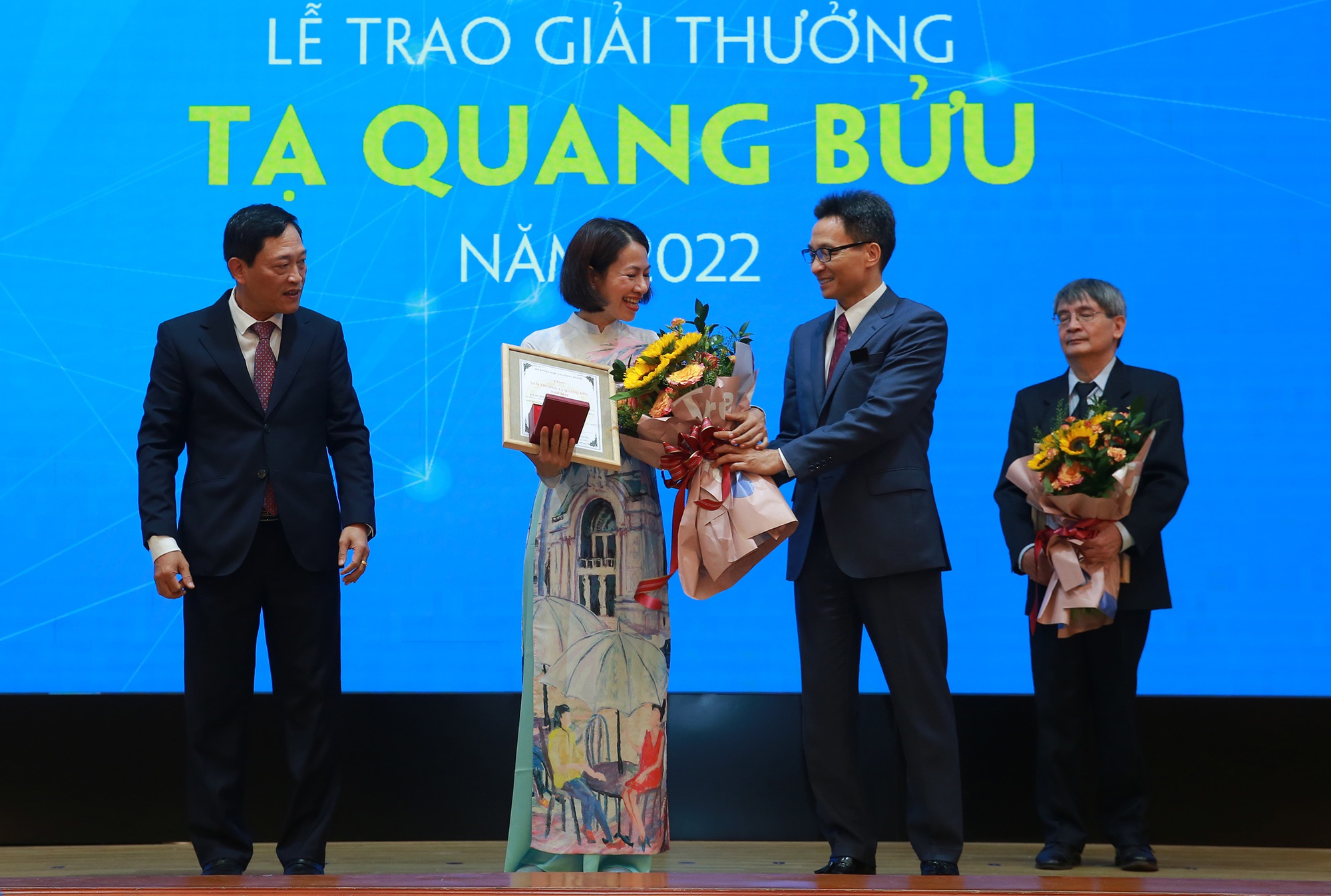 Phó Thủ tướng Vũ Đức Đam dự kỷ niệm Ngày KH&CN Việt Nam - Ảnh 1.