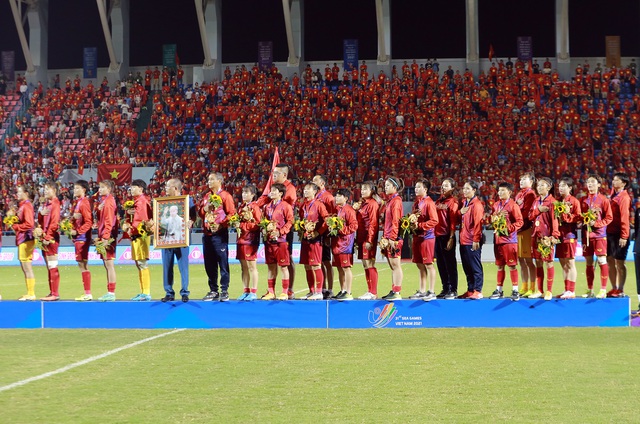 Chủ tịch nước biểu dương Đội tuyển Bóng đá nữ Việt Nam - Ảnh 1.