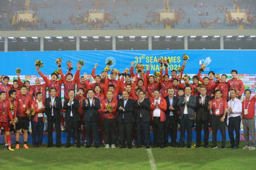 Cả nước mừng chiến thắng của U23 Việt Nam - Ảnh 6.