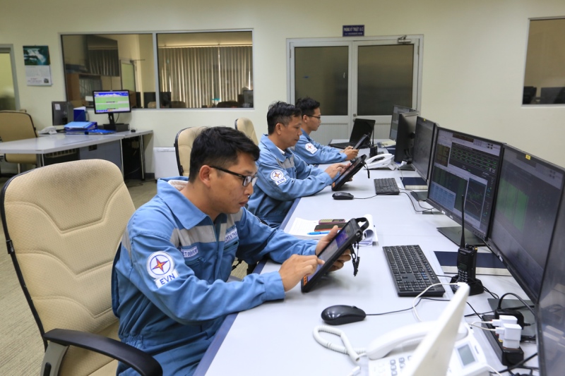 EVN tích cực đưa dịch vụ điện lên môi trường mạng - Ảnh 1.