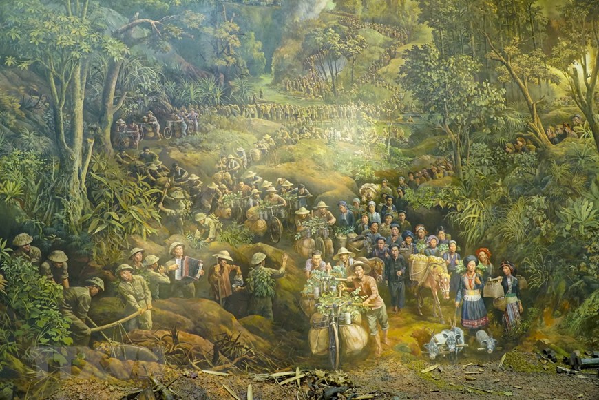 Ấn tượng tranh panorama tái hiện Chiến thắng Điện Biên - Ảnh 4.