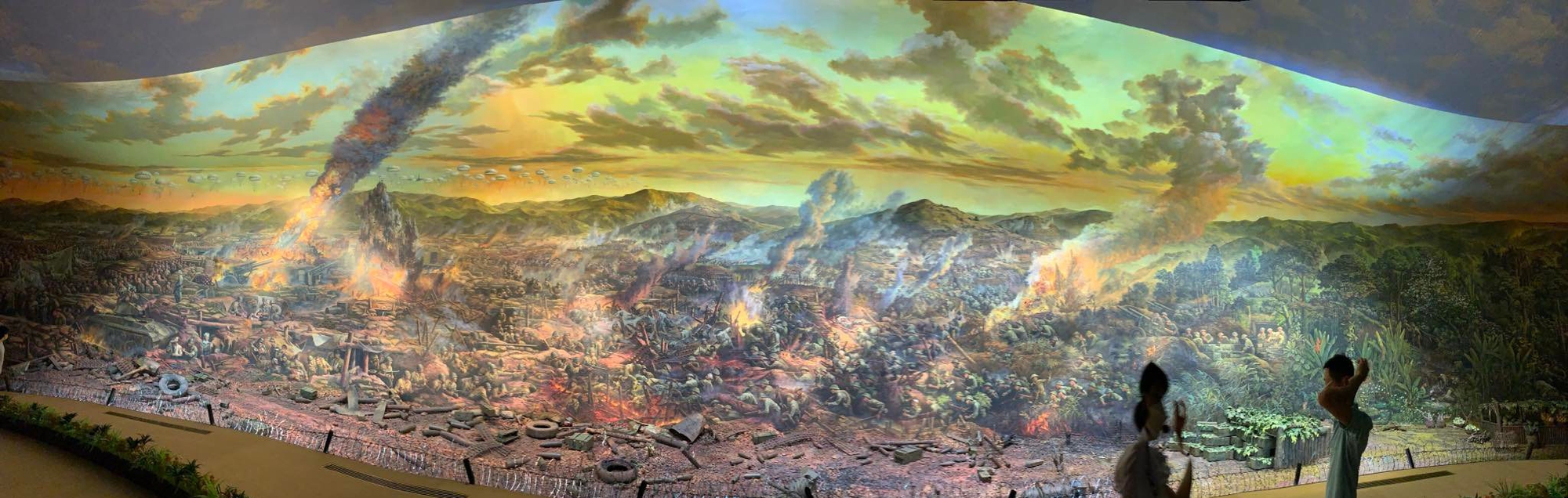 Ấn tượng tranh panorama tái hiện Chiến thắng Điện Biên - Ảnh 3.