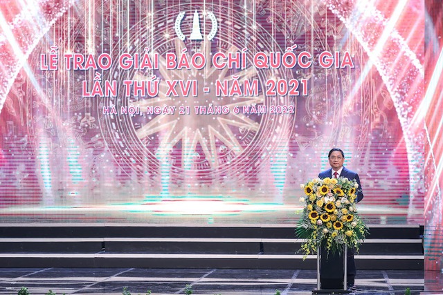 Đảng, Nhà nước luôn ủng hộ, đồng hành và chỉ đạo các cơ quan chức năng nghiên cứu giải pháp tăng cường tiềm lực của báo chí - Ảnh 1.