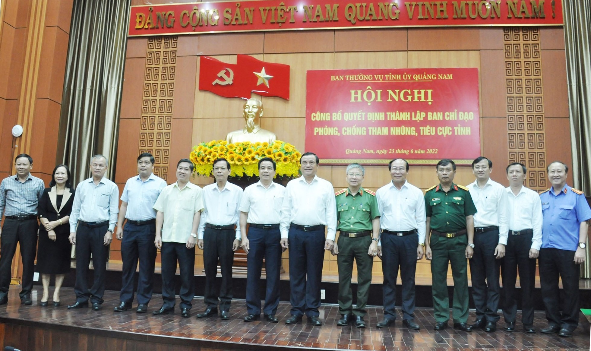 Quảng Nam thành lập Ban Chỉ đạo phòng chống tham nhũng, tiêu cực - Ảnh 1.