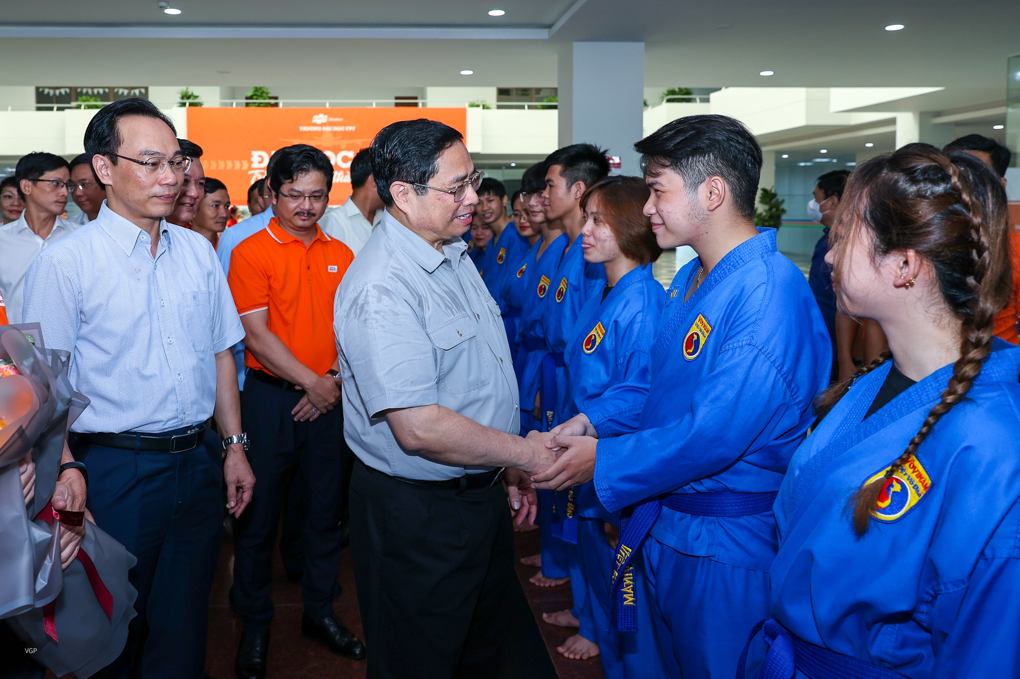 Thủ tướng khảo sát một số nhà máy, dự án công nghệ tại Đà Nẵng - Ảnh 4.