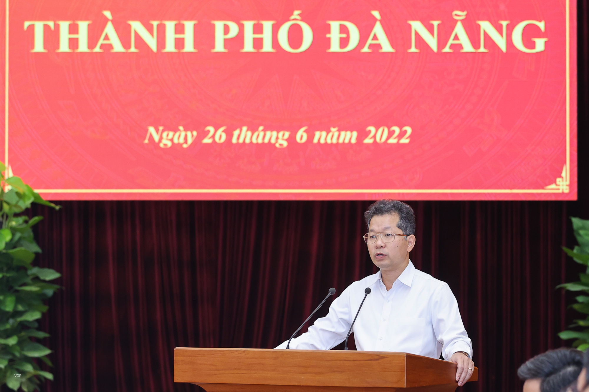 Thủ tướng: Tìm bằng được giải pháp cho các 'điểm nghẽn' để Đà Nẵng tiếp tục phát triển nhanh và bền vững - Ảnh 2.