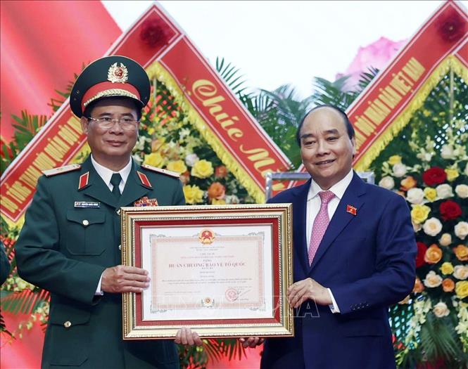 Chủ tịch nước: Doanh nghiệp quân đội cần xứng đáng với danh hiệu 'Bộ đội Cụ Hồ' trong thời đại mới - Ảnh 2.