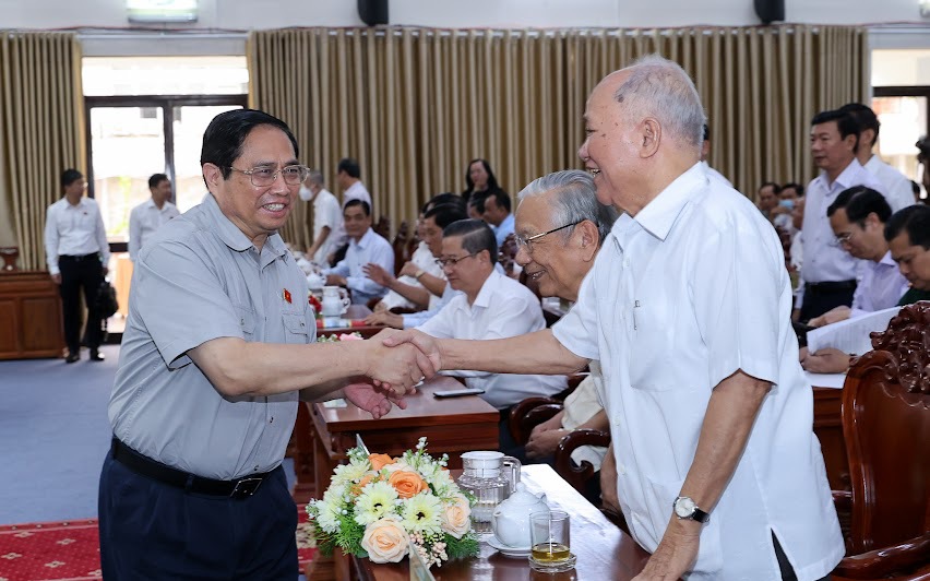 Thủ tướng Phạm Minh Chính tiếp xúc, lắng nghe kiến nghị của cử tri