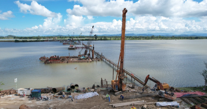 Cao tốc Diễn Châu-Bãi Vọt: Tăng tốc thi công, kiểm soát chất lượng - Ảnh 3.