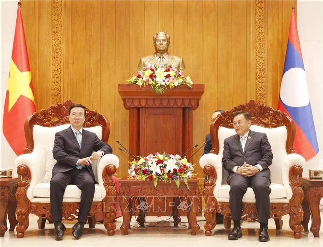 Lãnh đạo cấp cao Đảng, Nhà nước Lào tiếp đoàn đại biểu cấp cao Đảng, Nhà nước ta - Ảnh 3.