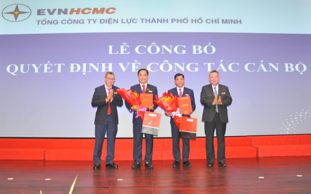 Bổ nhiệm hai Phó Tổng giám đốc Điện lực TPHCM - Ảnh 1.