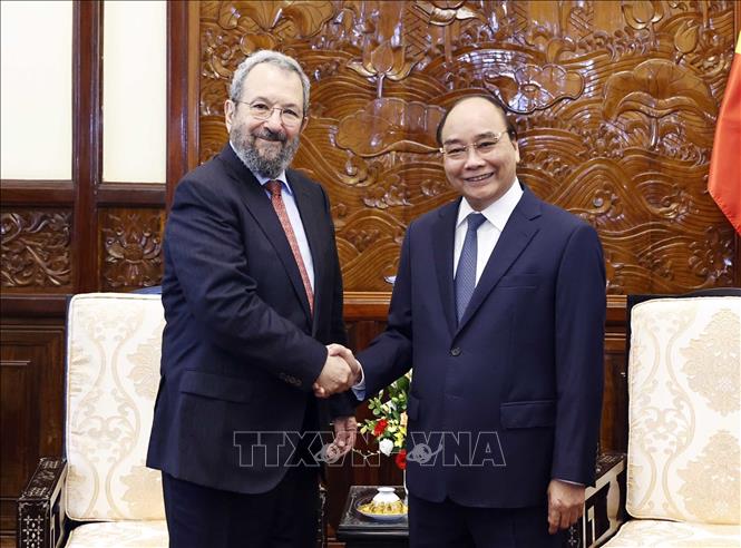 Chủ tịch nước Nguyễn Xuân Phúc tiếp cựu Thủ tướng Israel Ehud Barak - Ảnh 1.