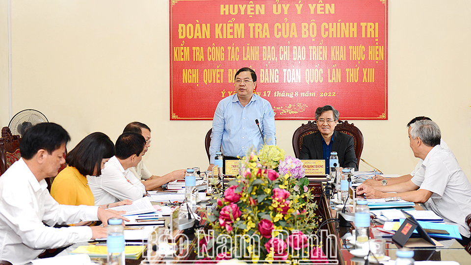 Đoàn kiểm tra của Bộ Chính trị làm việc tại Nam Định - Ảnh 1.