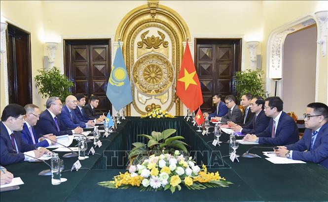 Thúc đẩy mạnh mẽ quan hệ hữu nghị truyền thống và hợp tác nhiều mặt Việt Nam-Kazakhstan - Ảnh 1.