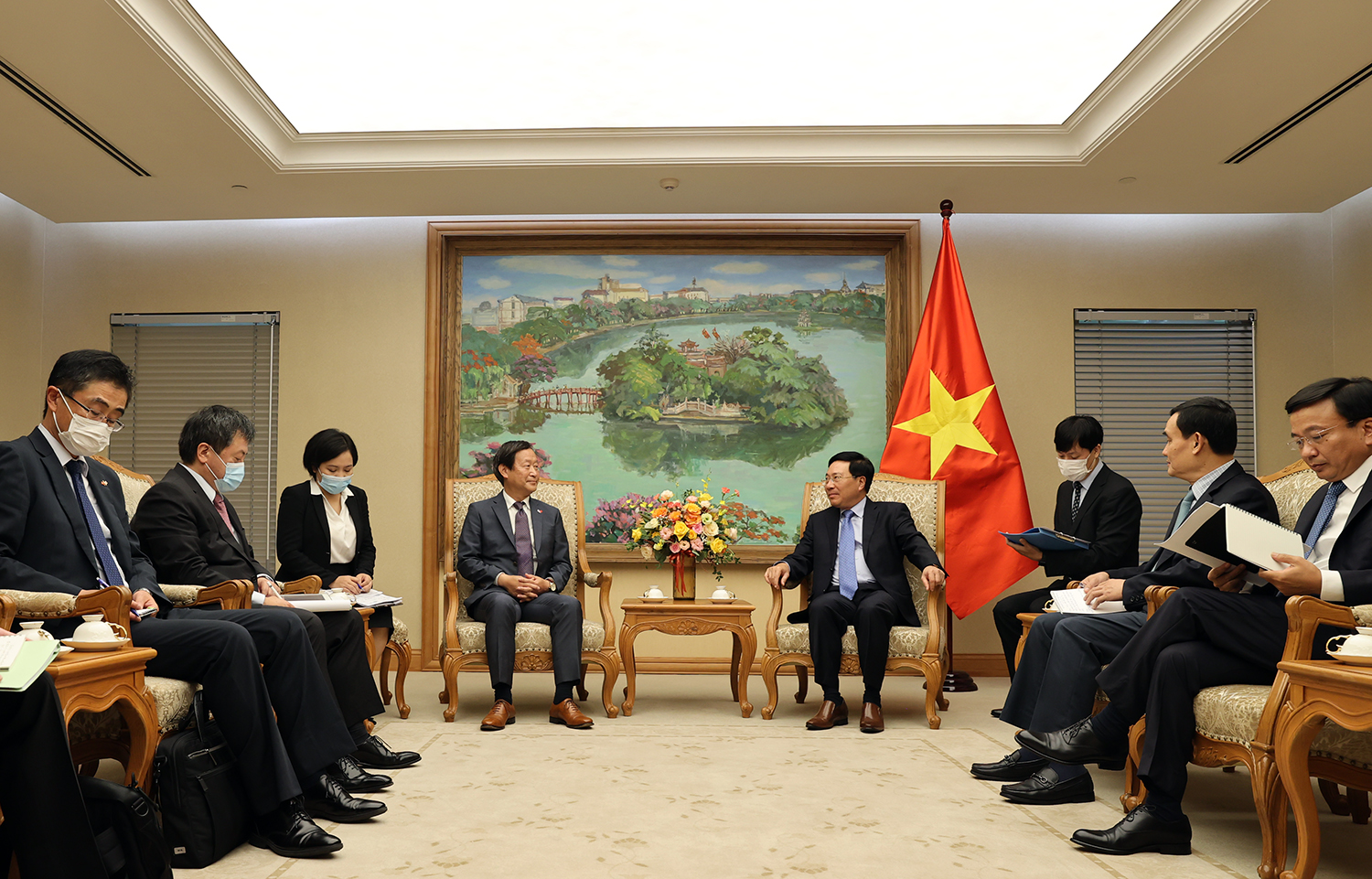 Việt Nam, Nhật Bản tăng cường trao đổi để cùng thúc đẩy tiến độ các dự án ODA - Ảnh 2.
