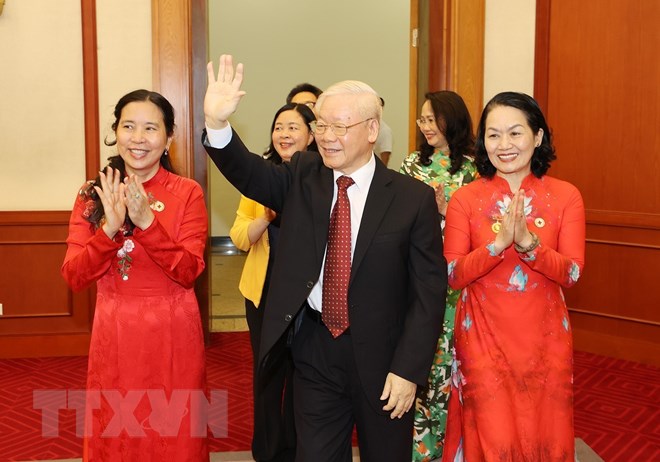 Tổng Bí thư Nguyễn Phú Trọng gặp mặt đại biểu dự Đại hội XI Hội Chữ thập đỏ Việt Nam - Ảnh 1.