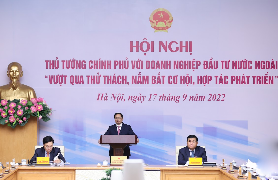 Doanh nghiệp đầu tư: Với việc nền kinh tế Việt Nam đang ngày càng phát triển, cơ hội đầu tư cho các doanh nghiệp đang tăng cao. Đầu tư vào các lĩnh vực tiềm năng sẽ mang lại lợi nhuận cho nhà đầu tư và đóng góp vào sự phát triển của đất nước. Hãy tham gia cùng chúng tôi để tìm hiểu thêm về tình hình đầu tư tại Việt Nam.