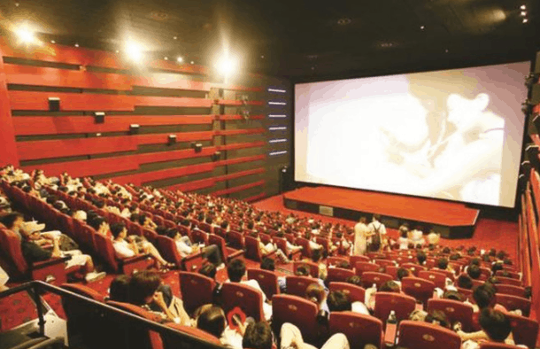Khung giờ chiếu phim Việt Nam, phim cho trẻ em, các trường hợp miễn, giảm giá vé xem phim tại rạp - Ảnh 1.