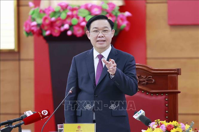 Chủ tịch Quốc hội thăm, làm việc và chúc Tết tại tỉnh Lào Cai - Ảnh 2.