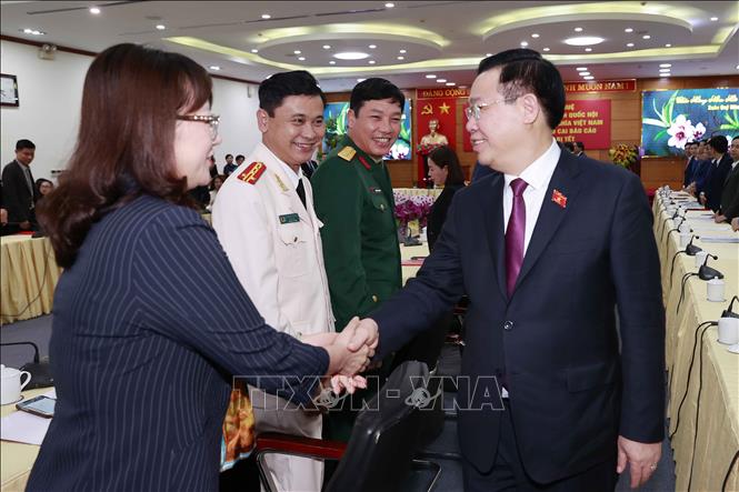 Chủ tịch Quốc hội thăm, làm việc và chúc Tết tại tỉnh Lào Cai - Ảnh 1.