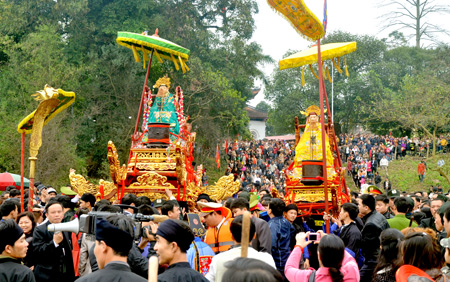 Lễ hội Đền Đông Cuông được đưa vào danh mục di sản văn hóa phi vật thể quốc gia - Ảnh 1.